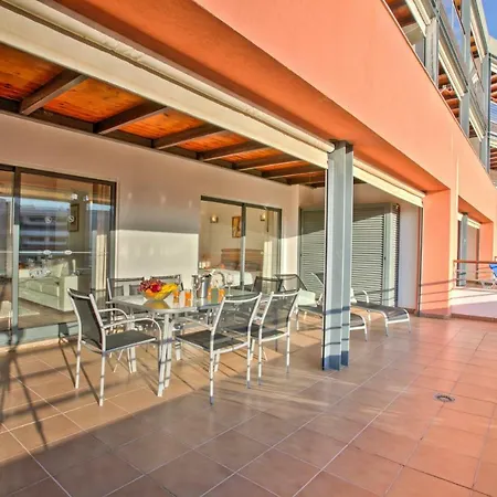 Marina Park 1002 Apartment Lagos